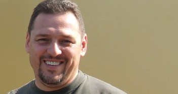50 éves lett Martinek János