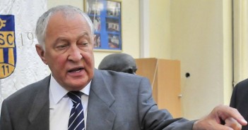 Elhunyt dr. Fenyvesi Csaba