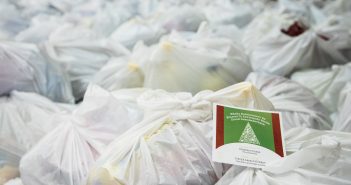 Kétezer ajándékcsomag rászorulóknak az önkormányzattól