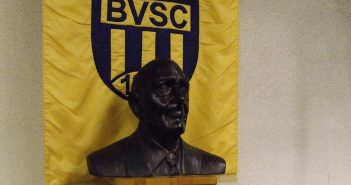 Kiválóságok kerültek ki a kezei közül