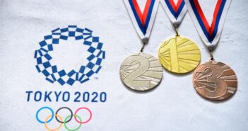 Zuglóiak viszik az olimpiai zászlót