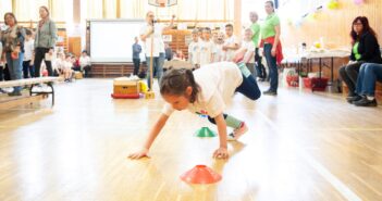 A paralimpia jegyében telt az Ovi-kupa Ovi olimpia illusztráció