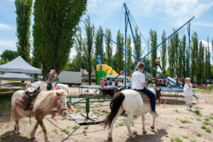 Gyereknapi ramazuri a Mogyródi úton